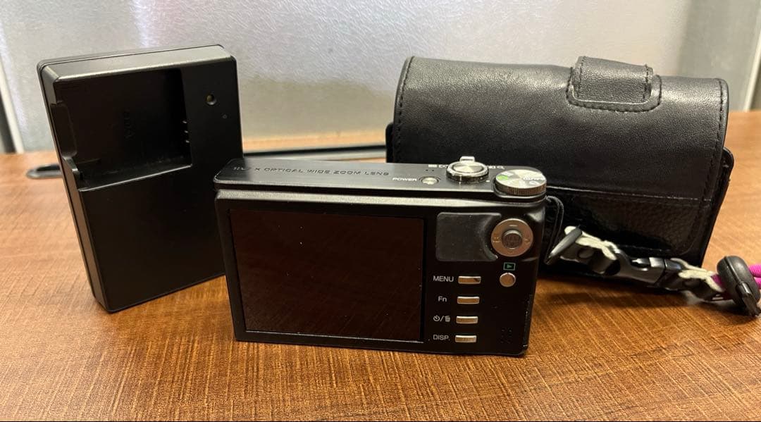 デジタルカメラ RICOH CX3