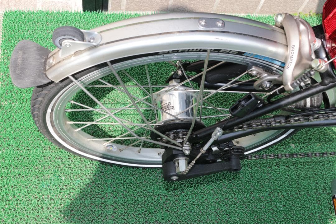 ブロンプトン　Brompton　イギリス製　モデルM　6速　シュワルベ・マラソン