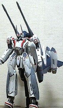 DX超合金　VF-25F 　メサイアバルキリー用 トルネードパーツ