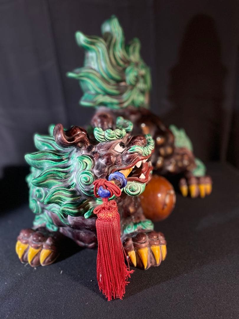 はやみ玉乗り獅子 糠川清章作　九谷焼 魔除け 縁起物 狛犬 剣 置物 緑