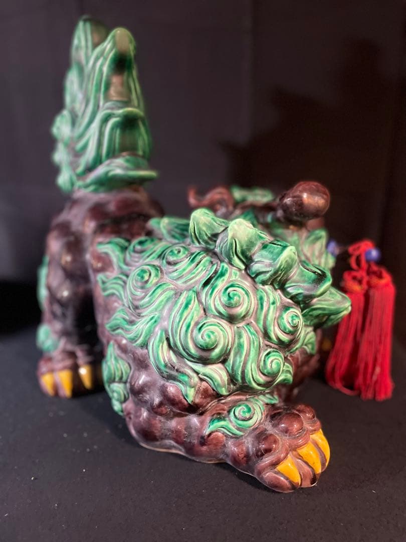 はやみ玉乗り獅子 糠川清章作　九谷焼 魔除け 縁起物 狛犬 剣 置物 緑