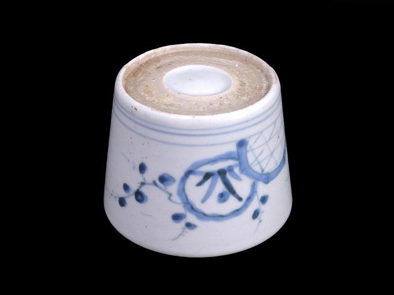 古伊万里　染付　竹籠に秋草紋の図　蕎麦猪口　A015AS-CYu