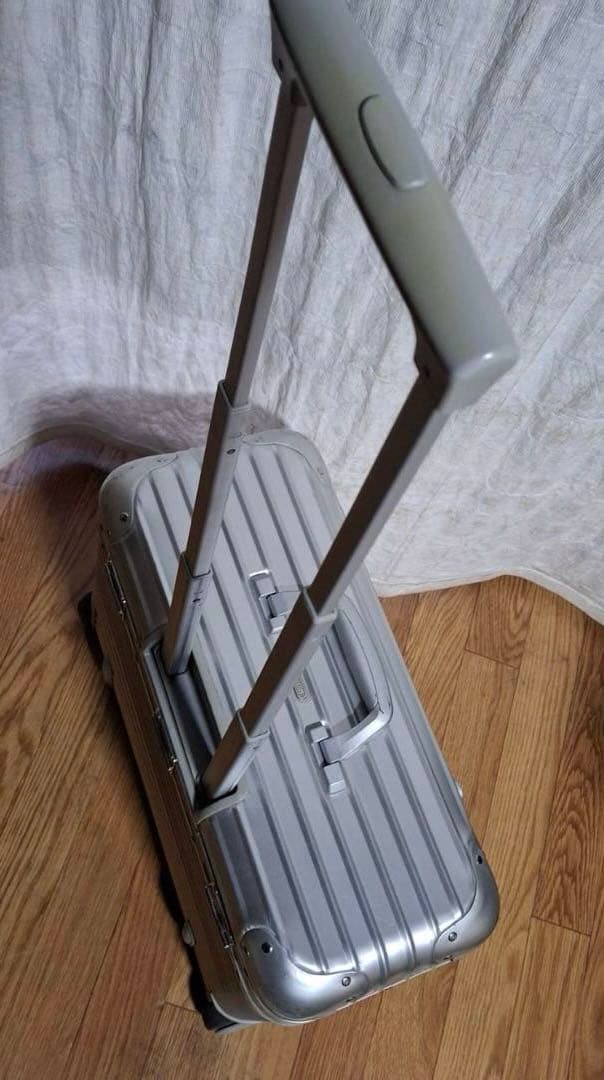 リモワ　パイロット　トロリー2輪　カナダ製