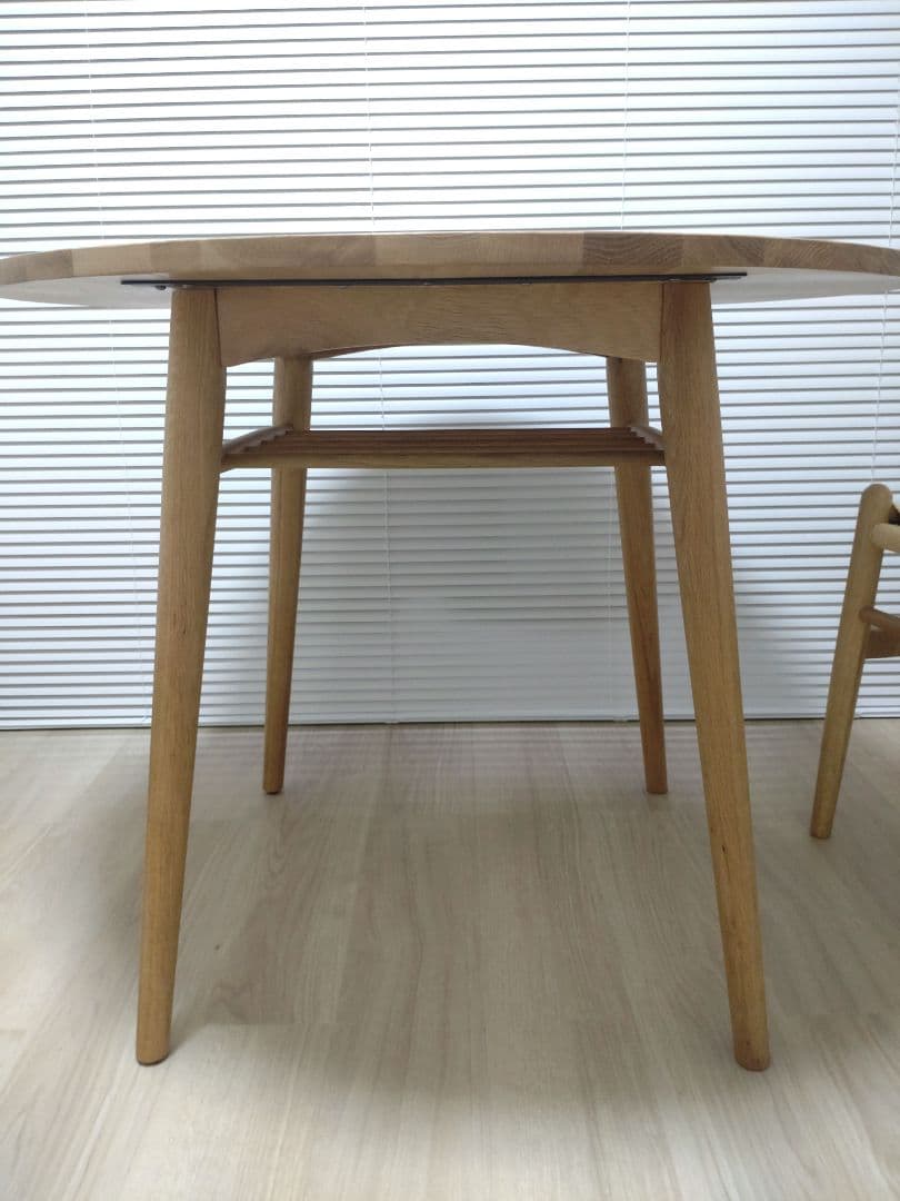 天然木オーク無垢材使用　ラウンドテーブル90cm