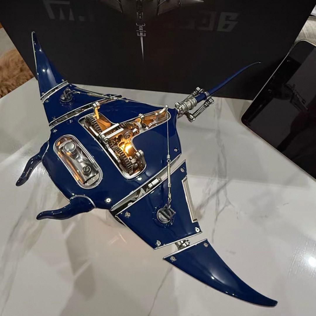 メカエイ（機械魔鬼魚）純金属組み立て式 電動駆動 アートオブジェ
