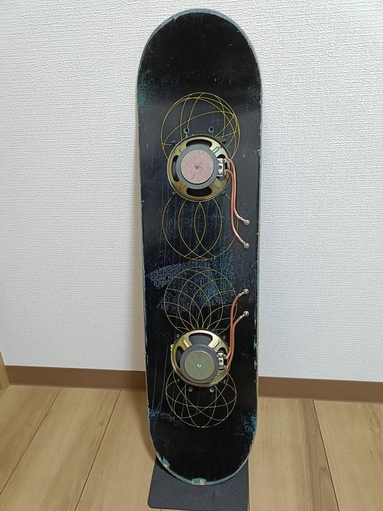 「dajac（ダジャック）」スケートボード型 スピーカー 有線接続 ハンドメイド