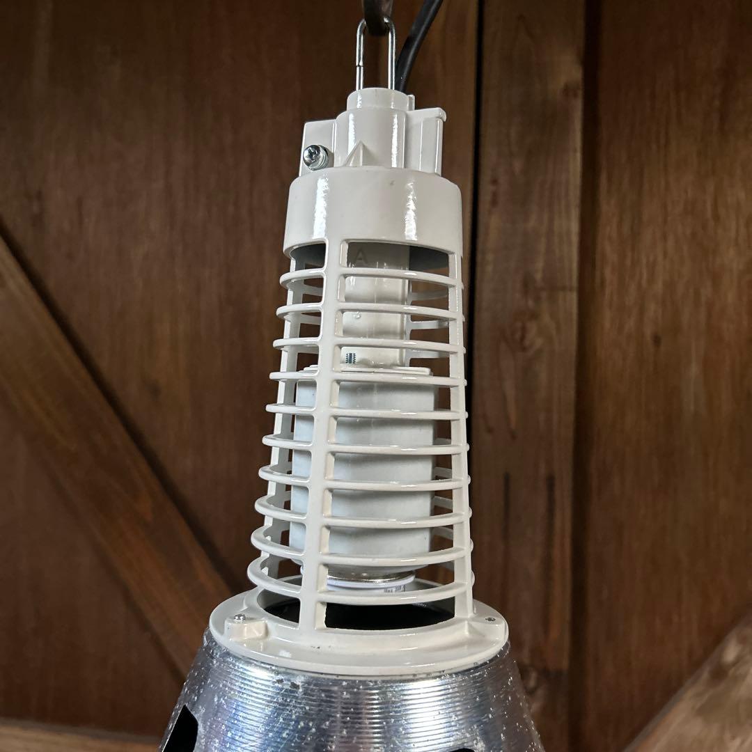 インダストリアル ビンテージ　ランプ　1105