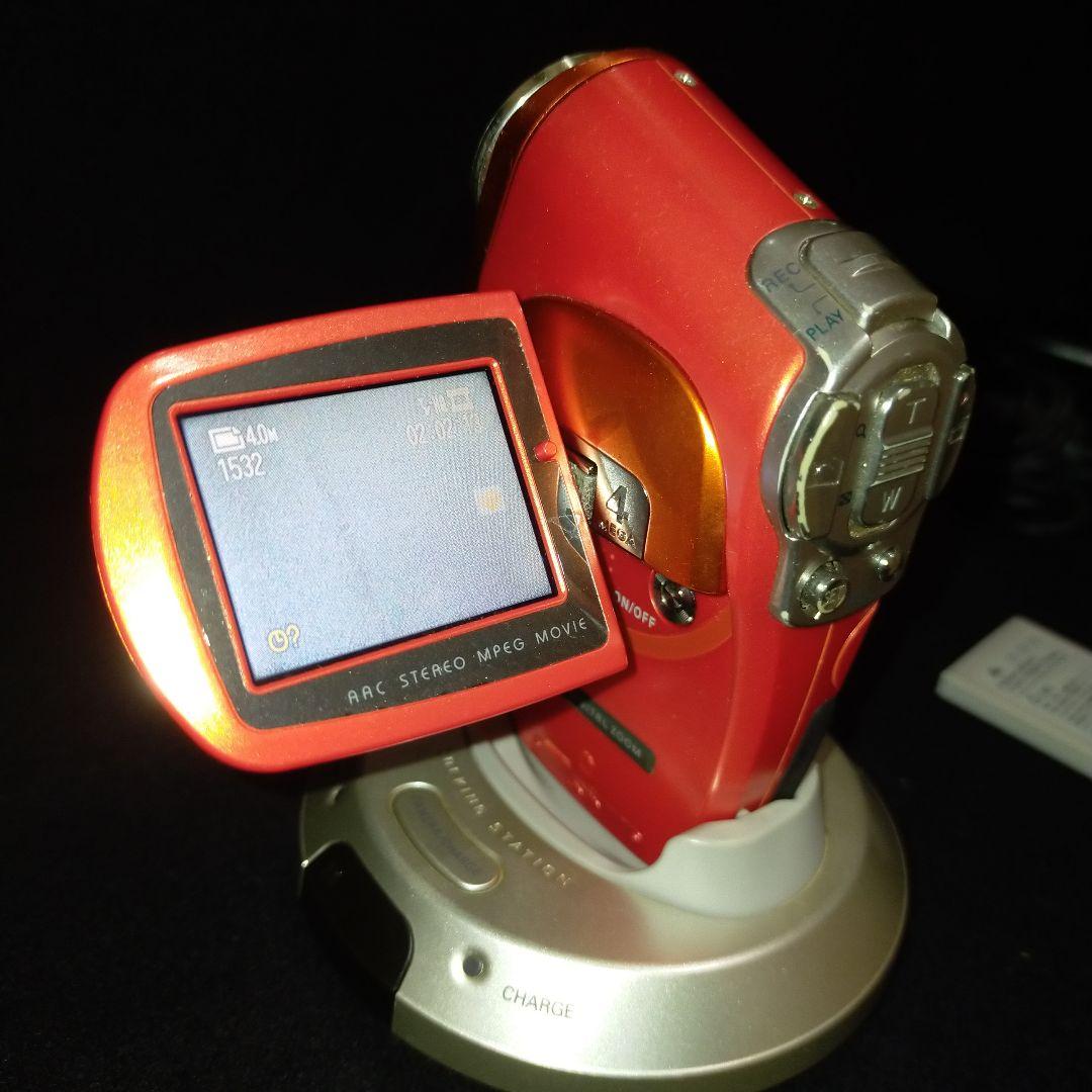 動作品 SANYO デジタルムービーカメラ Xacti DMX-C4 充電器付き