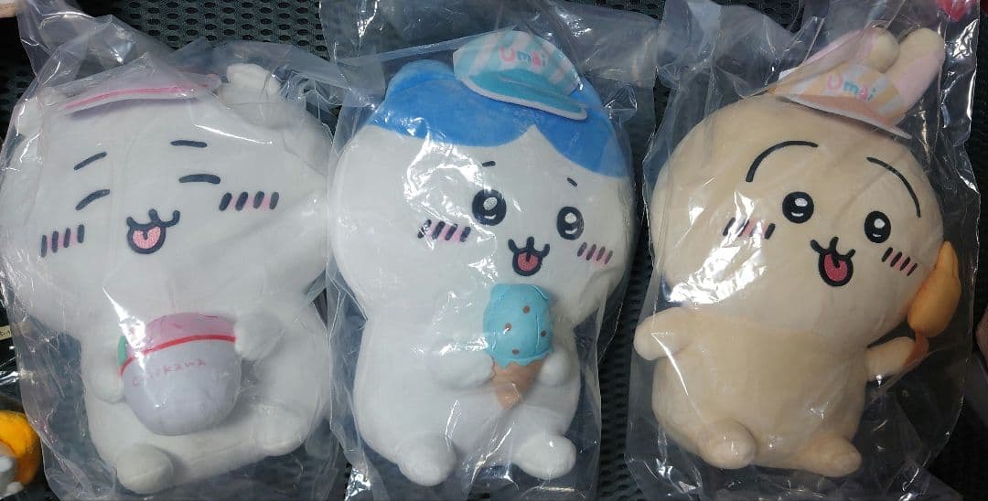 ちいかわ　ぬいぐるみ　17点セット①　寿司　かに　アイス　サンリオ　ハロウィン