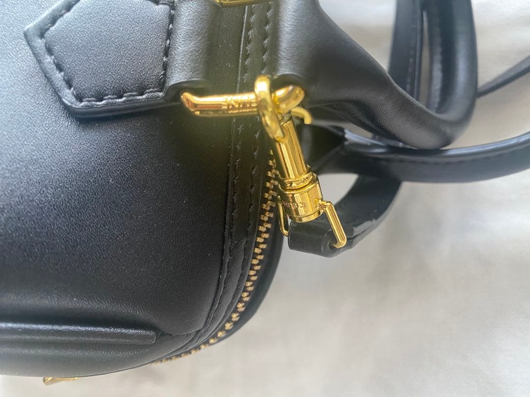 w*様 CELINE スモール ボストン キュイル トリオンフ ハンドバッグ ブ