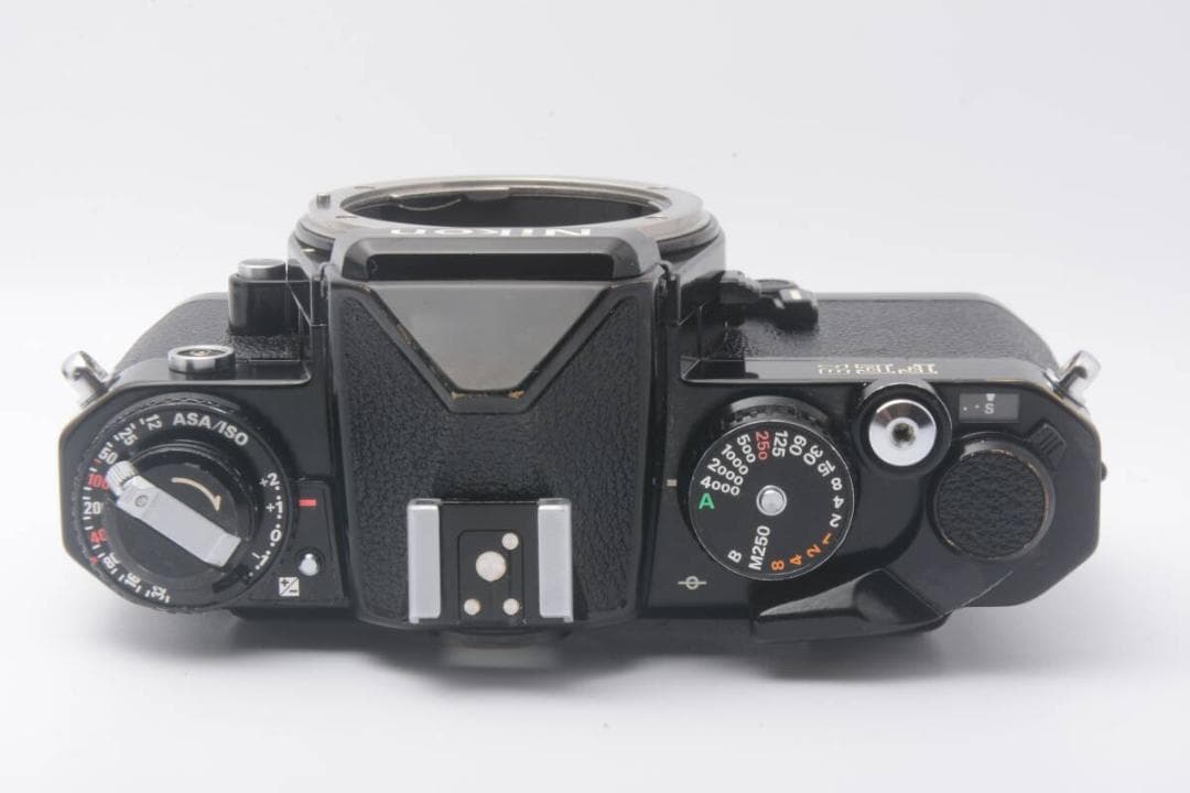 ジャンク Nikon FE2 ブラック ボディ LL3771#Z088