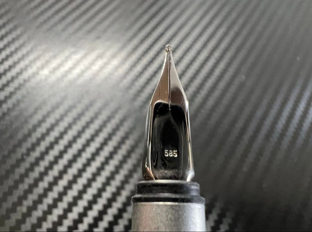 モンブラン 万年筆 極美品 ノブレスシルバー M