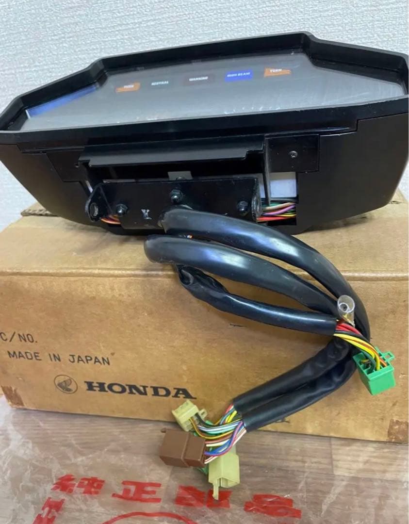 ホンダ　スピードメーター　ナナハン　SABRE