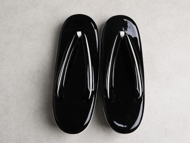 【新品】草履バッグセット 草履24cm (黒&白)　丸型　01998