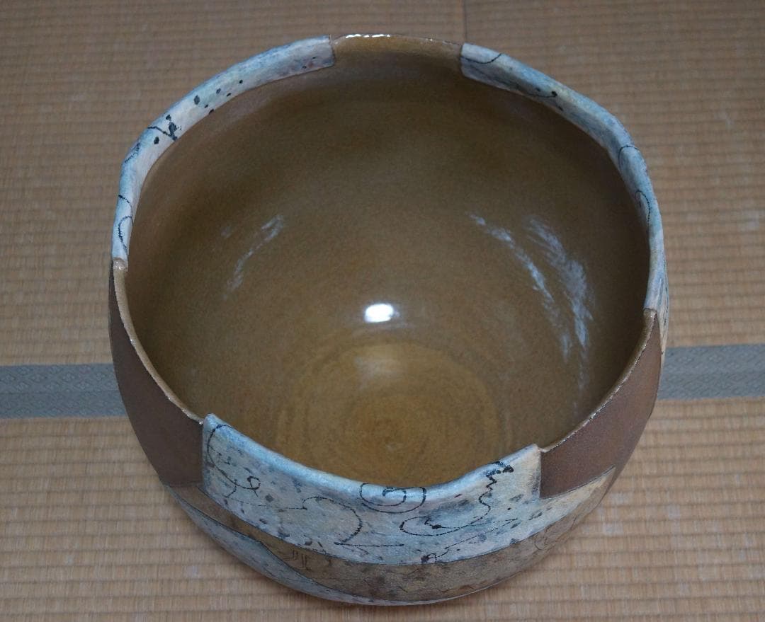 現代陶芸家 人見啓一造 大型造形彩泥深鉢『海底探険』彩泥象嵌 共箱 90年代作品