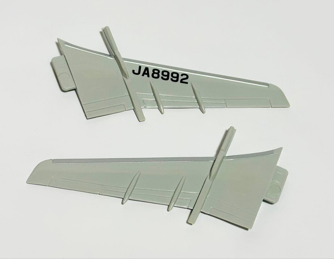 JALUX 1/130 B737-400 さくらジンベエ