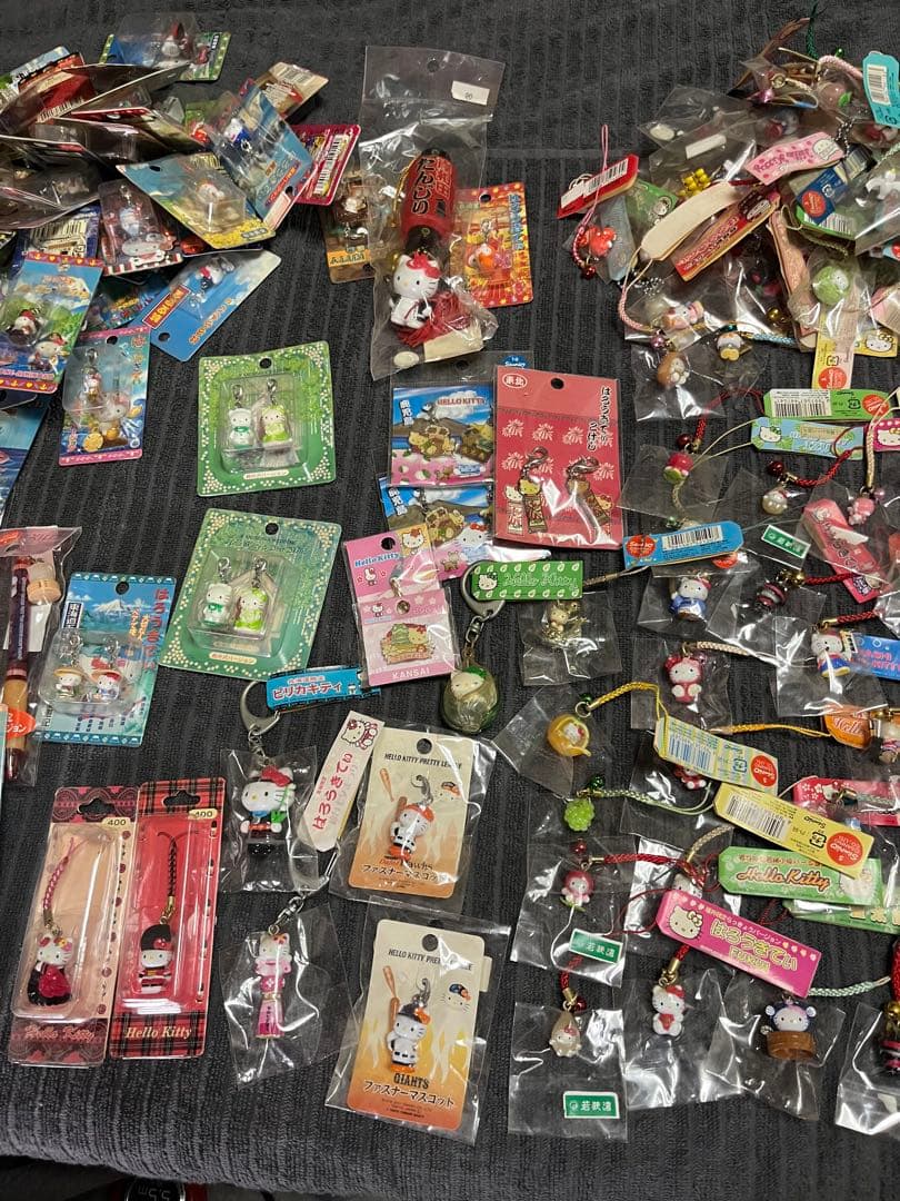 合間公式アカウント1 ご当地キティ