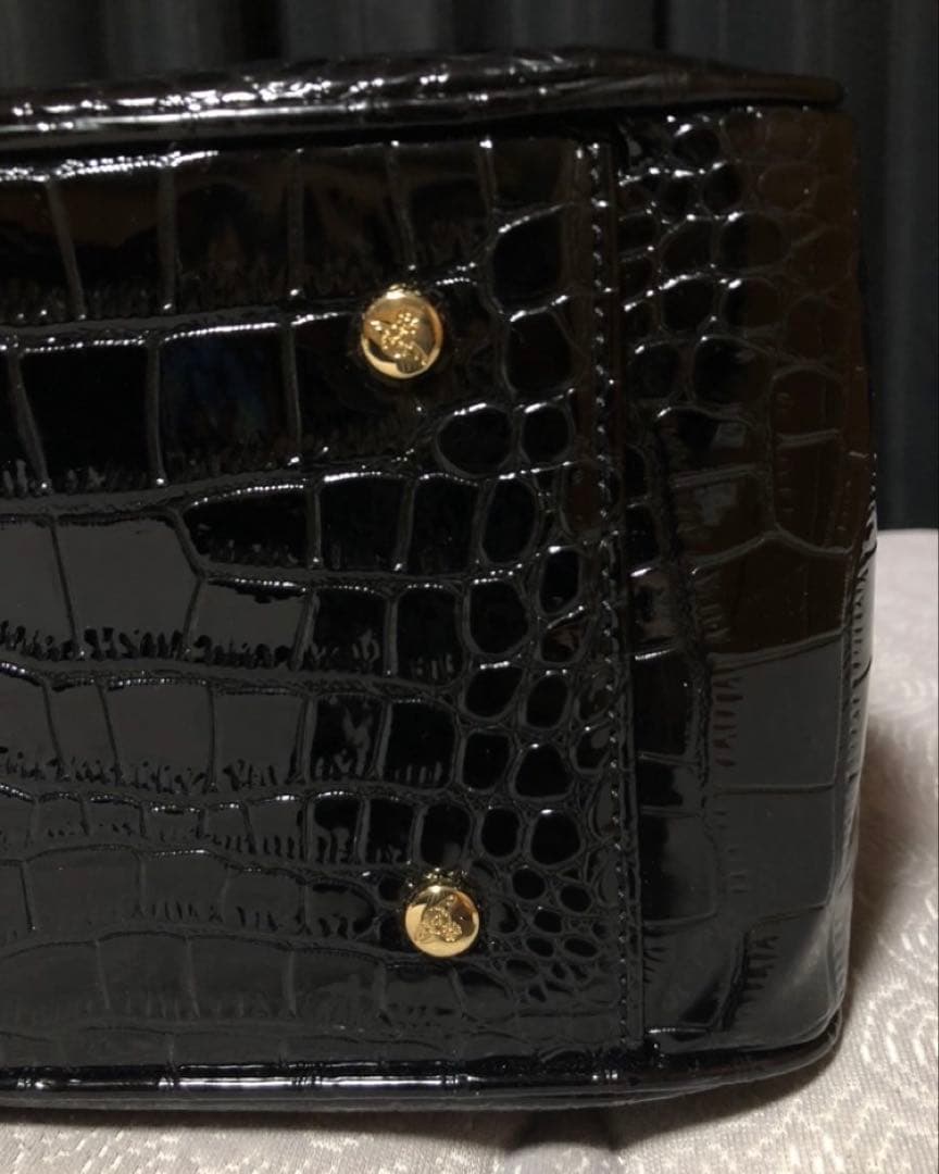 d*9様 Vivienne Westwood クロコダイル風　ハンドバッグ