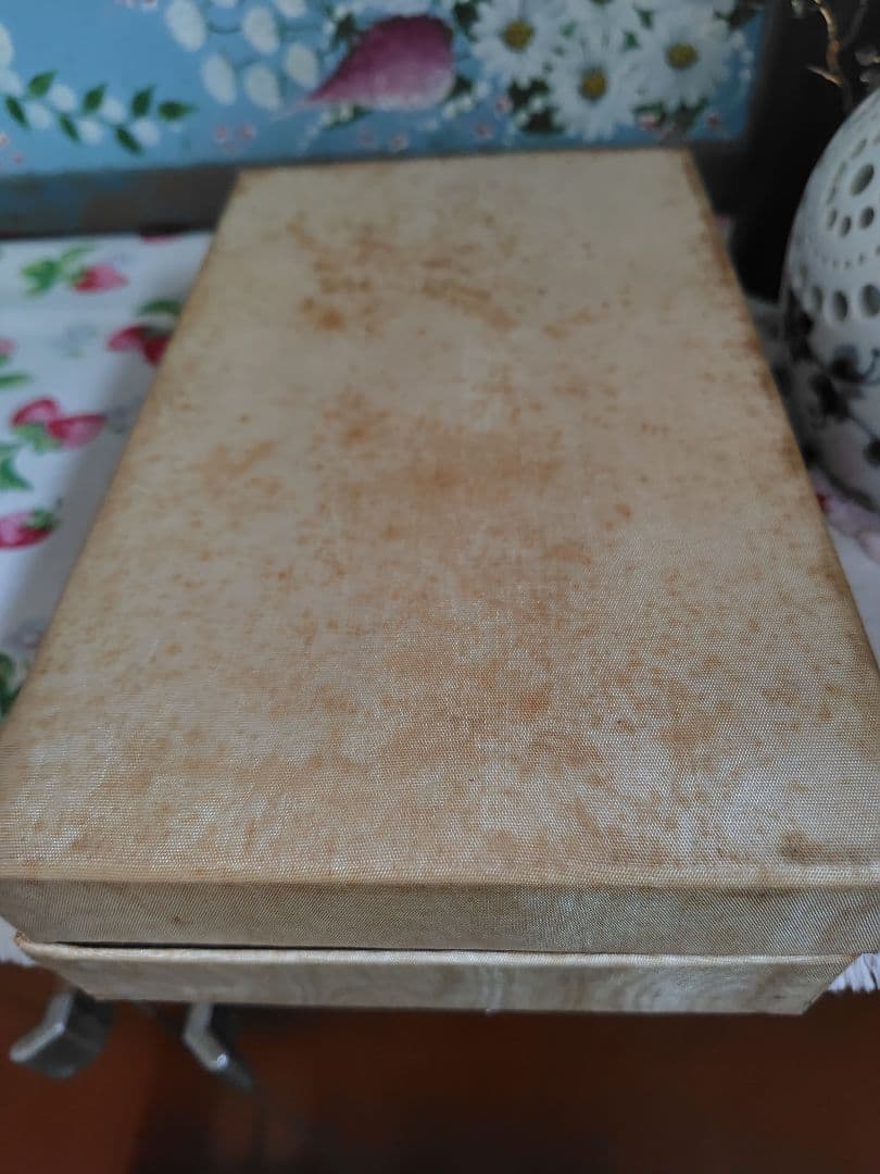 カミュ　ナポレオン　コニャック　CAMUS 未開栓　750ml ブック