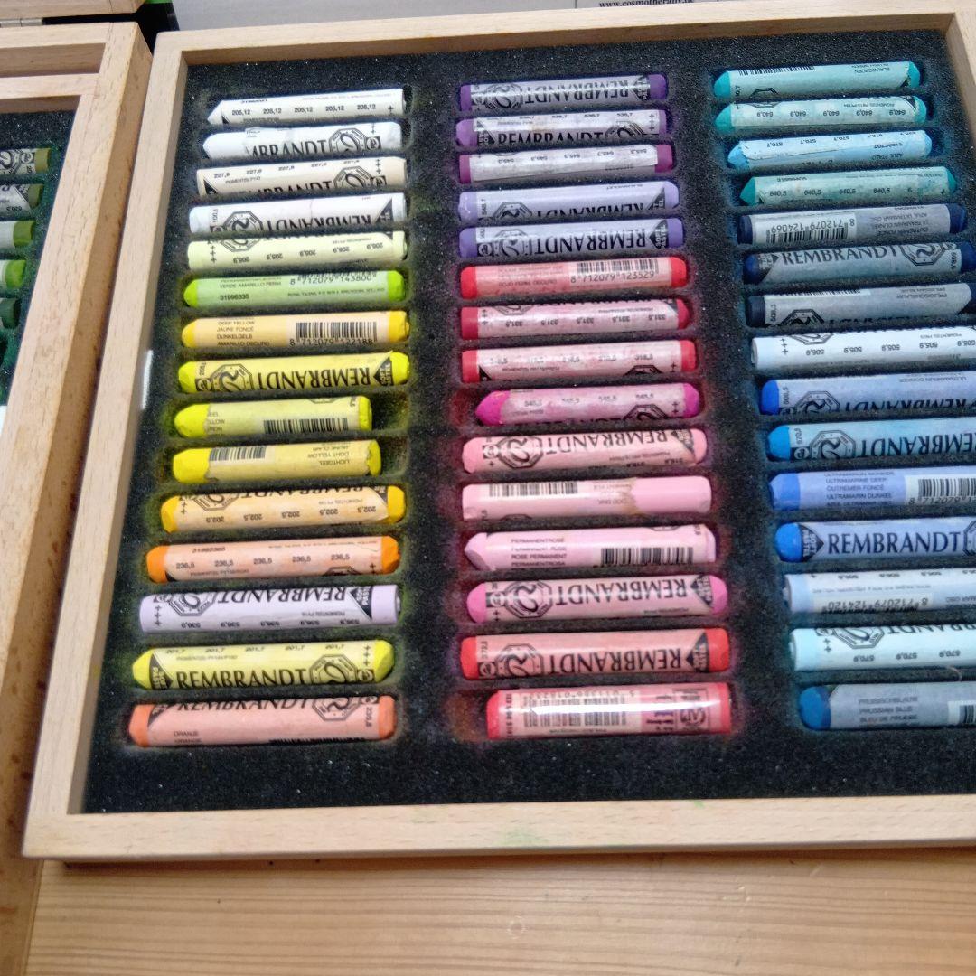 レンブラント　ソフトパステル　９０本　木箱　ロイヤルターレンス社
