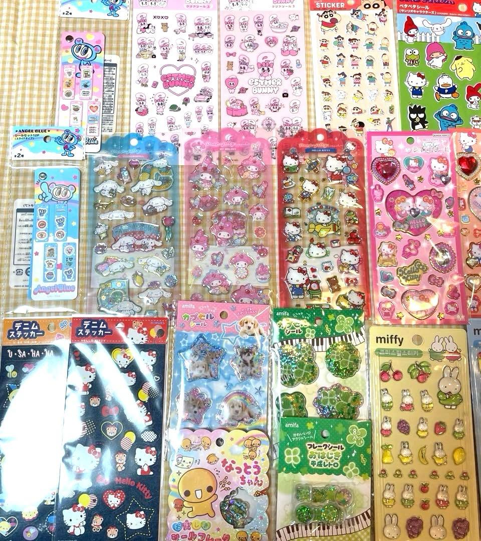 正規品 実店舗購入品　シール帳　完成品　まとめ売り　おすそ分け♡