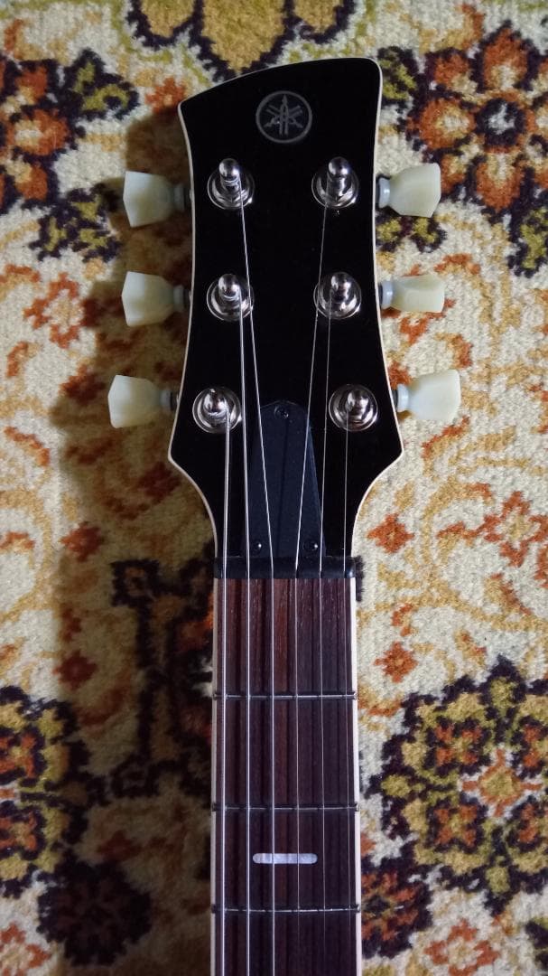 ギター Yamaha Revstar RSS20 SBB