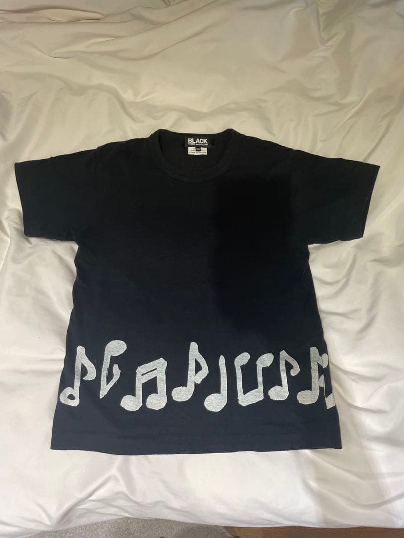 BLACK COMME des GARÇONS 音符Tシャツ