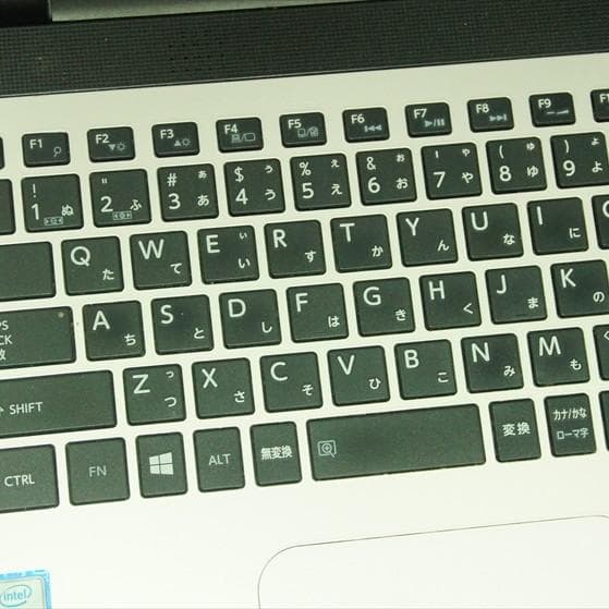 東芝 ノートパソコン本体 第6世代Core i7/SSD256GB/8GB