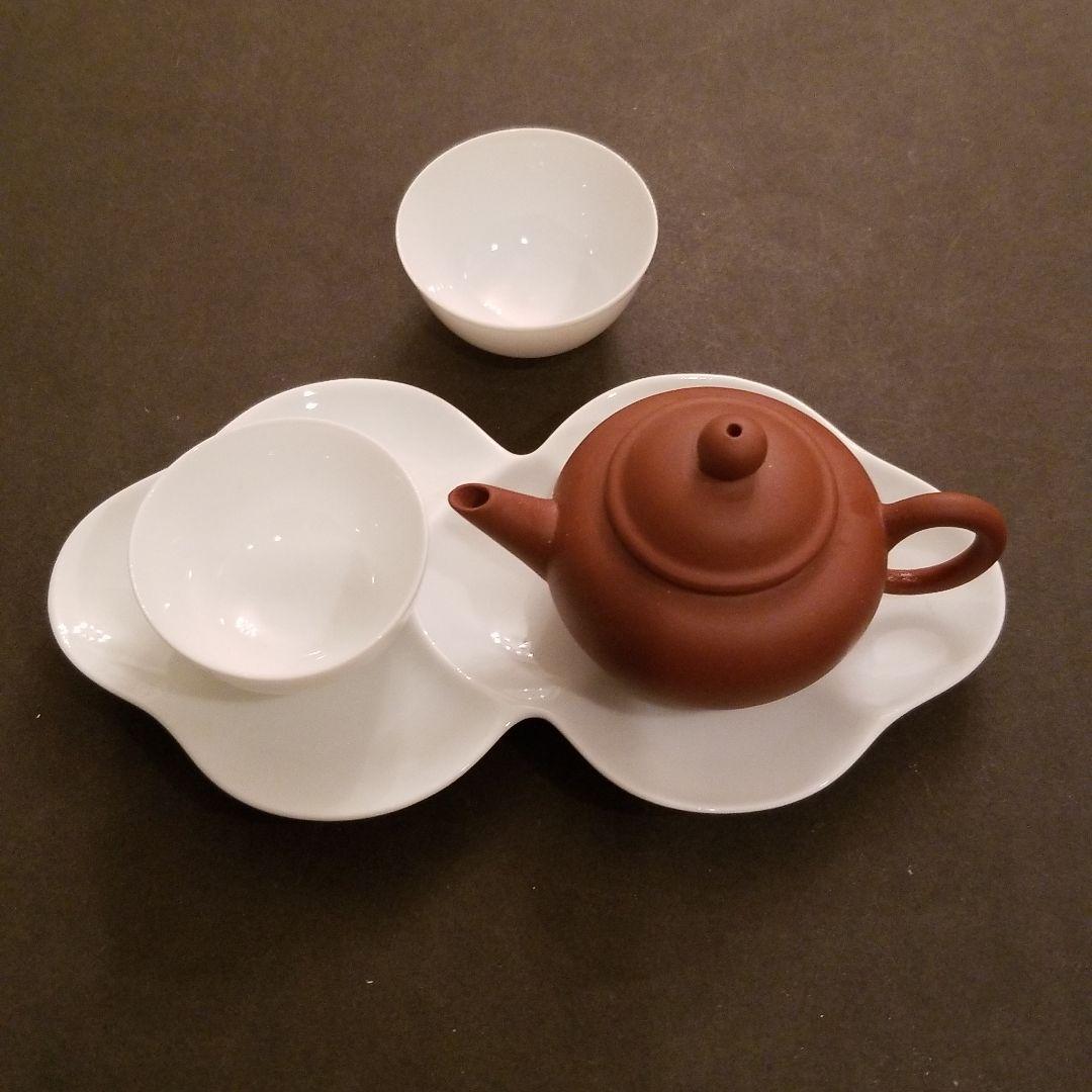 茶壺急須と茶杯2コ×花形ダブル皿のハォツゥ茶組