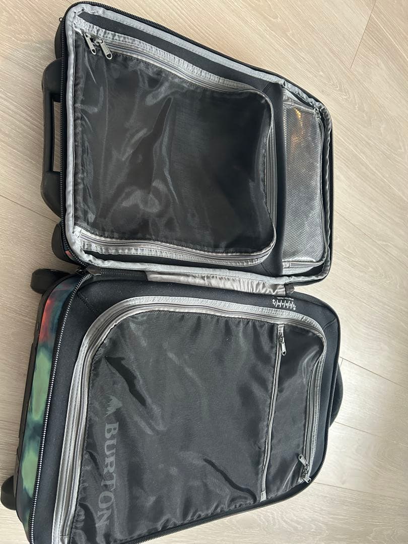 BURTON バートン　キャリーケース　ユズド