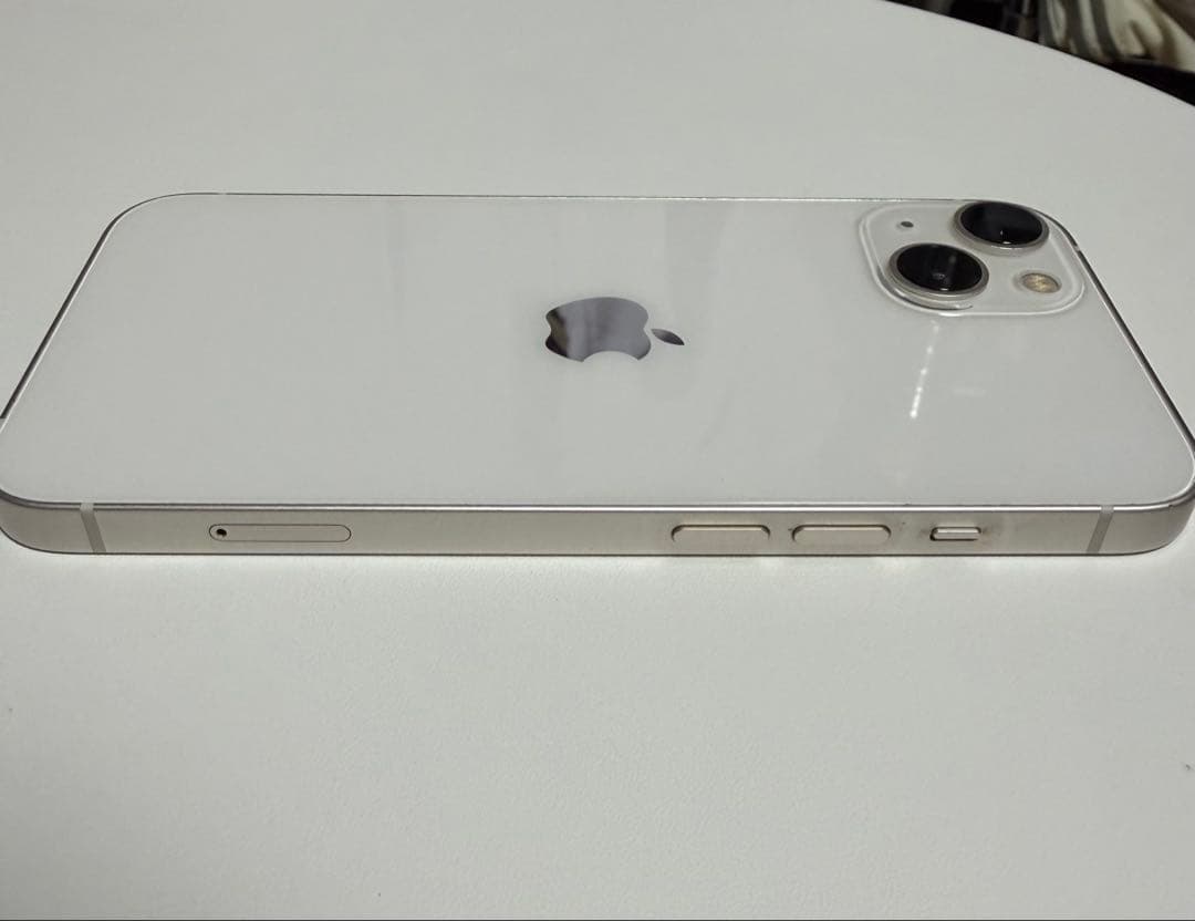 iPhone13 128GB スターライト