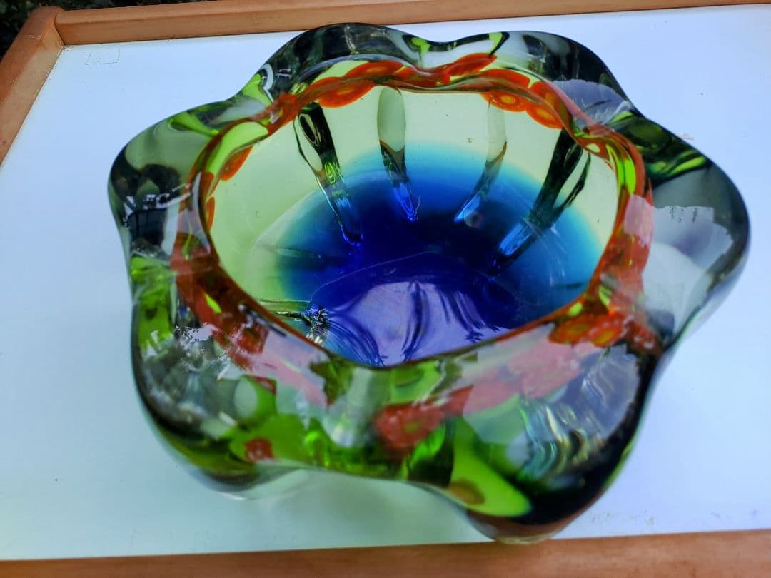 マルティグラス　灰皿　レトロ　オレンジ花柄　グリーン