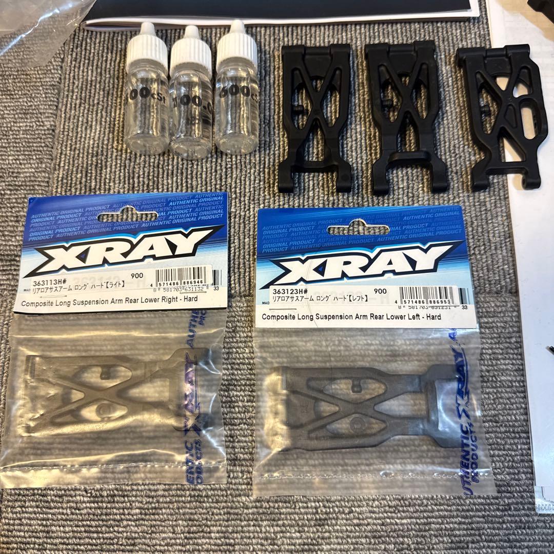 XRAY XB4 2024 ダート仕様　未塗装ボディ付き