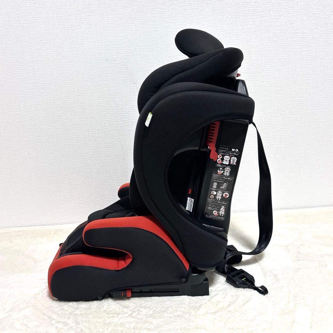 西松屋　ハーネスジュニアFIX　Disney ミッキーマウス　チャイルドシート