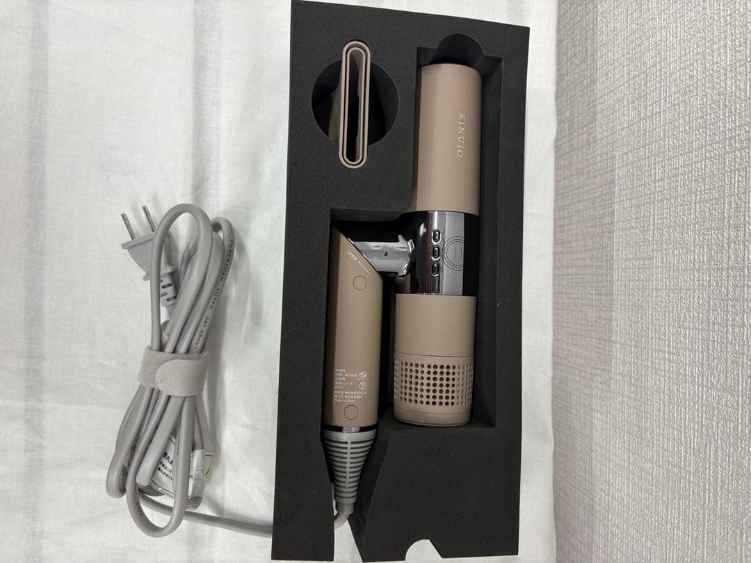 KINUJO ヘアドライヤー ベージュ　ほぼ未使用品