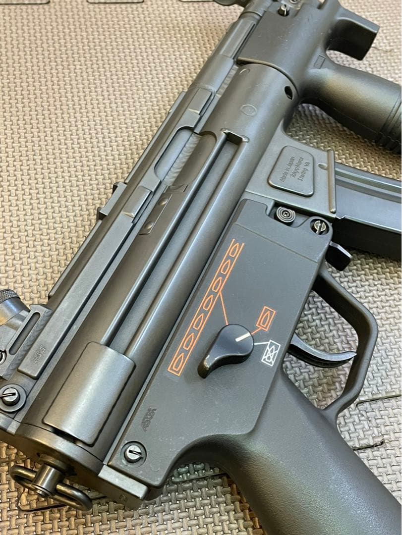 専用出品中　H&K MP5K クルツ カスタム、メンテ、メタルリペイント済み