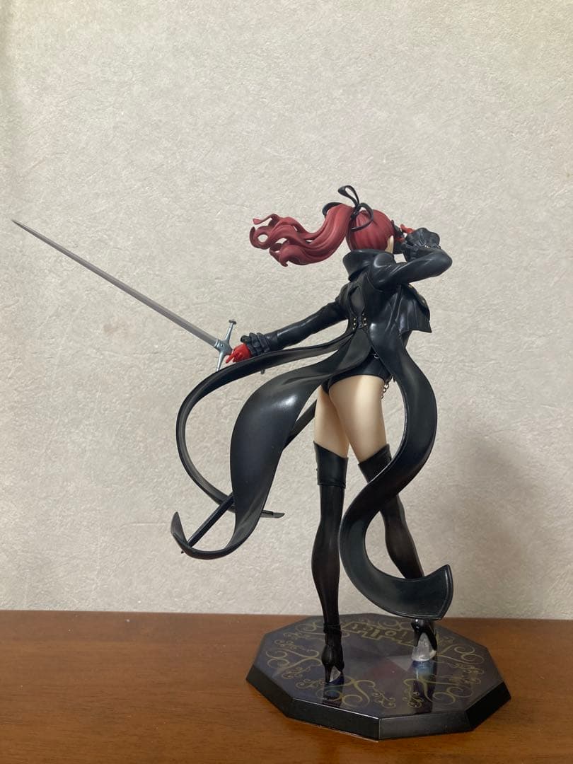 Lucrea ペルソナ5 ザ•ロイヤル　芳澤かすみ　フィギュア