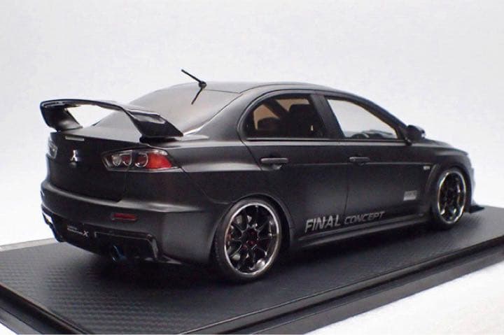 ミニカー 1/18 Mitsubishi Lancer Evolution X