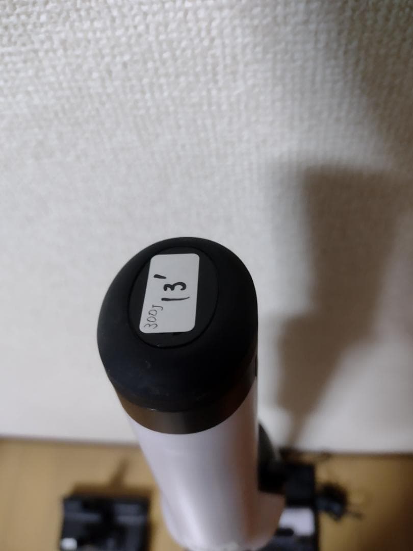 シャーク★コードレスクリーナー★CS300JWH★バッテリー新品と同等★