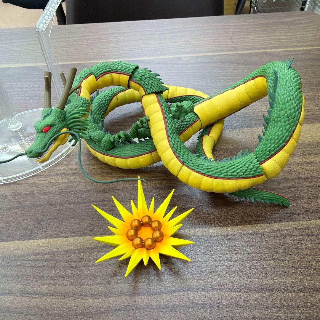 ドラゴンボール シェンロン フィギュア