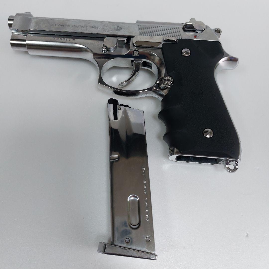 東京マルイ製 ベレッタ M92F ガスガン クローム ハンドガン