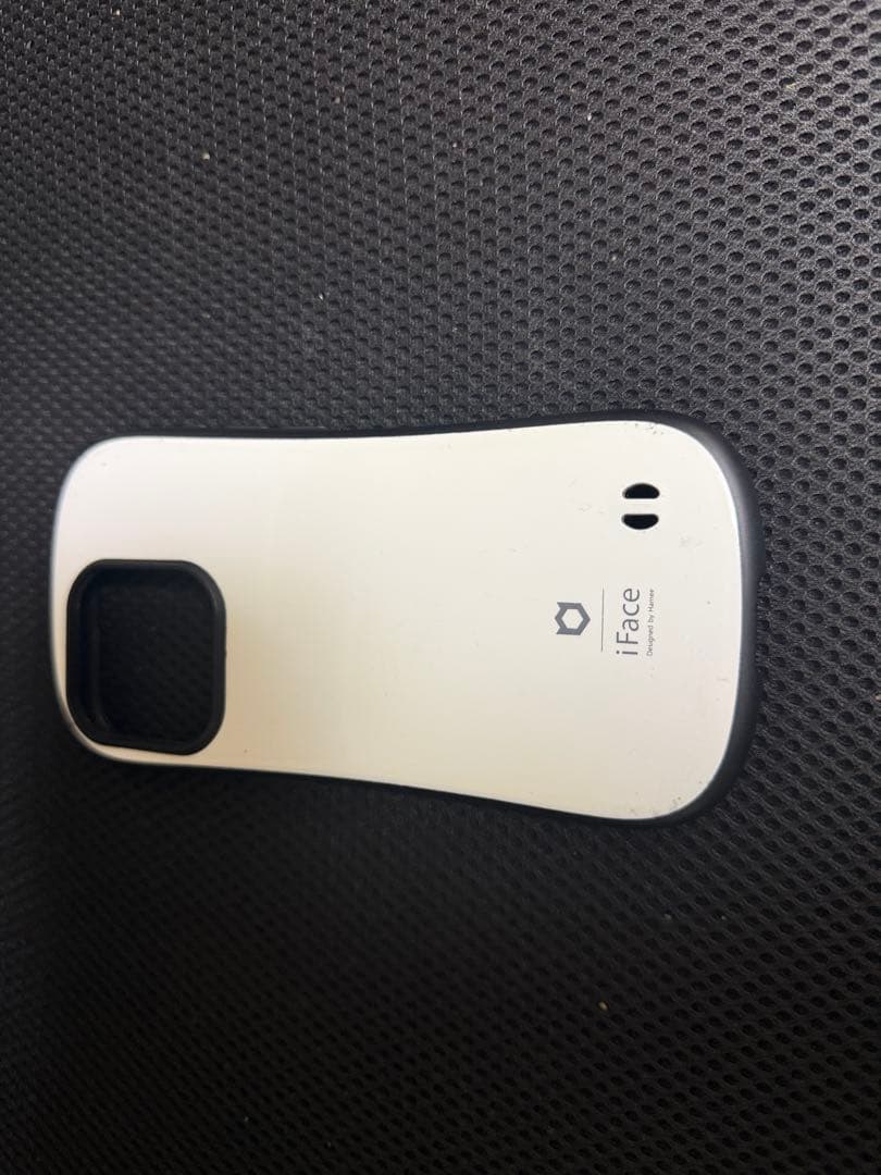 iPhone 15 Pro 256GB ナチュラルチタニウム　SIMフリー版