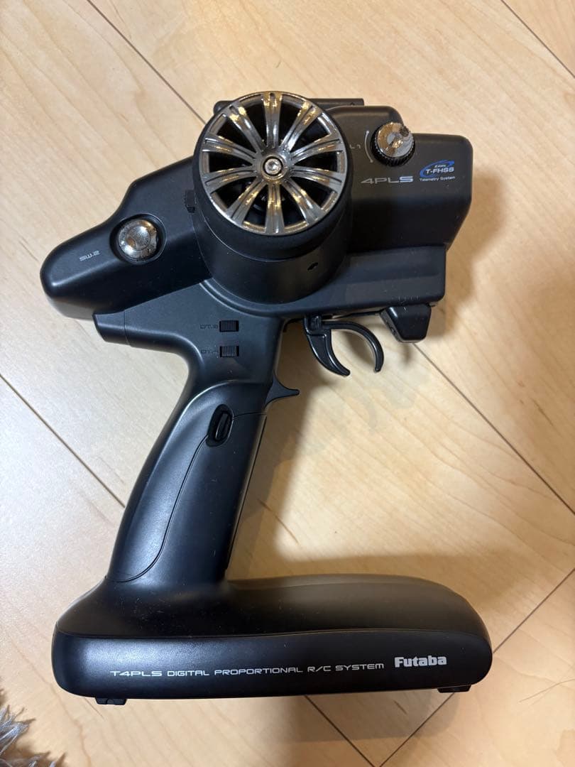 フタバ　Futaba 4PLS 受信機セット