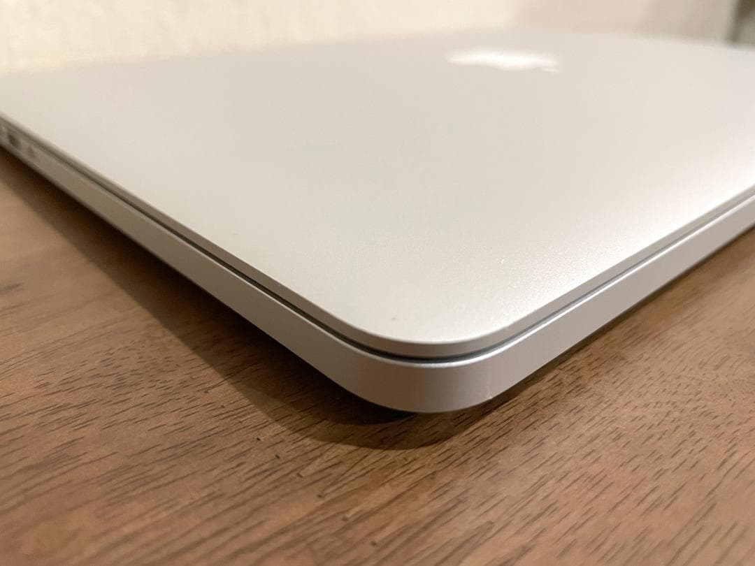 MacBook Pro 13\"　2015　i5　8GB　121GB　まずまず美品