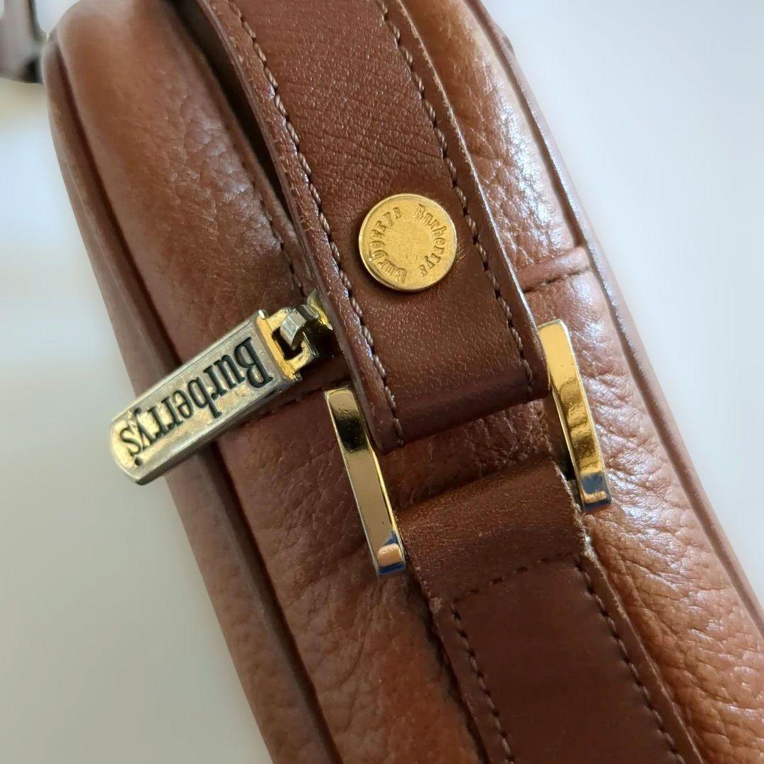 バーバリーズ ショルダーバッグ ホースロゴ ノバチェック柄 ロゴ型押し シボ革