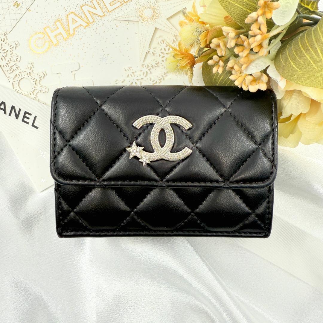 CHANEL シャネル マトラッセ 三つ折り財布