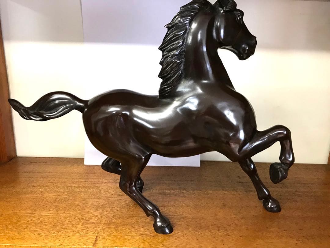 銅製:2尺勇馬置物