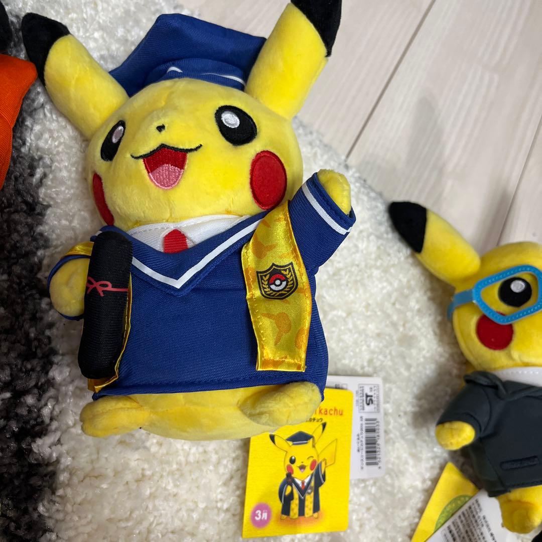 ぬいぐるみ　マンスリーピカチュウ2015、2016 9体セット