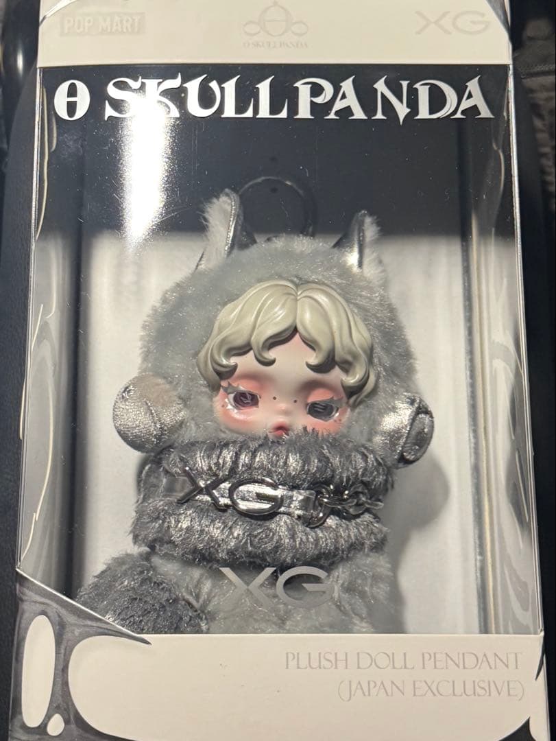 正規品　POPMART スカルパンダXG SKULLPANDA XG 新品未開封