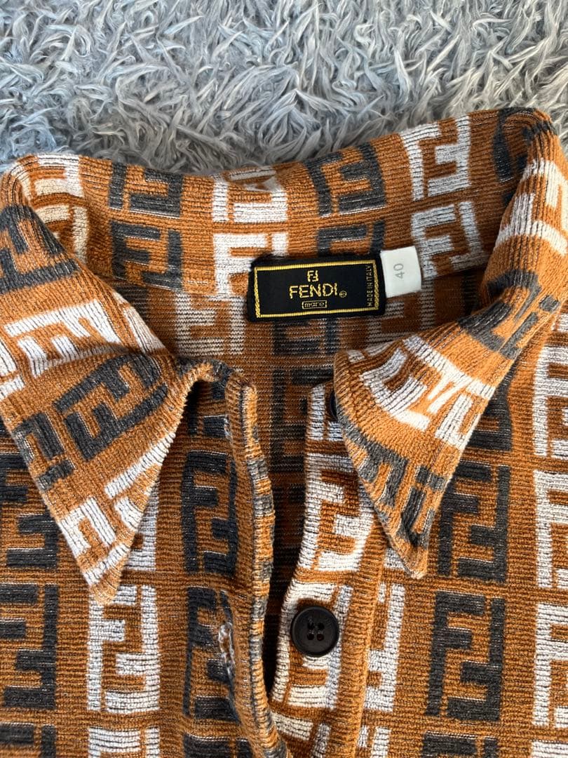 激レア　正規品Fendi 　総ロゴ　ズッカ　エスニックコア　ポロシャツ　S相当